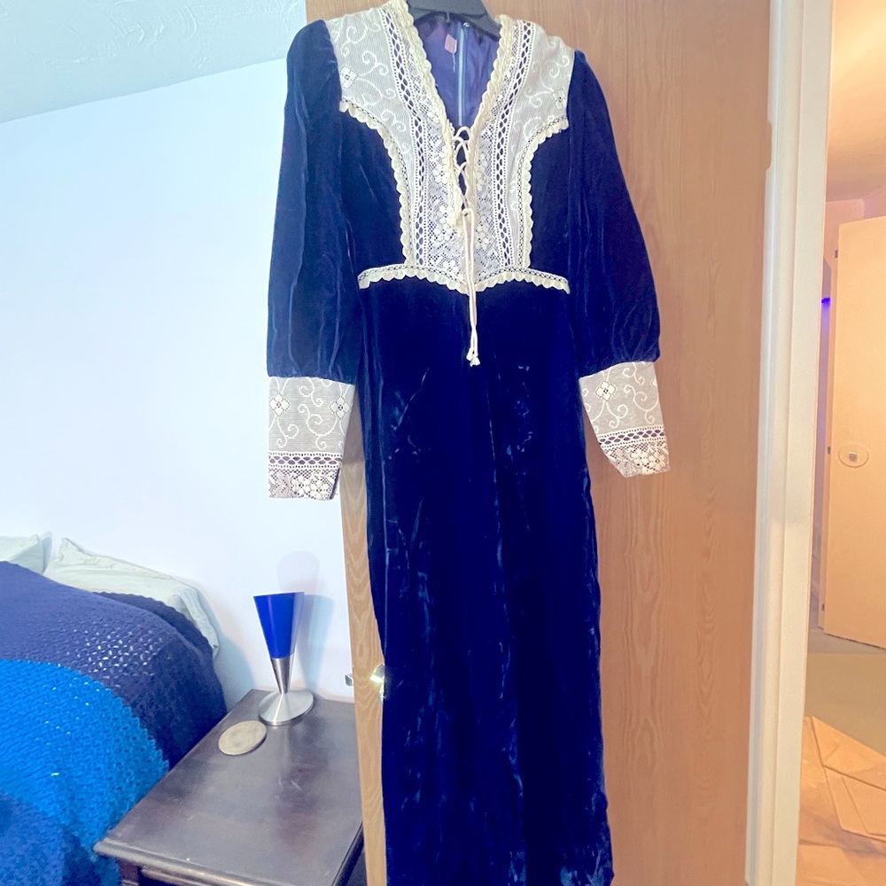 Vintage ‘60’s Handmade Cobalt Velvet & White Lace Bohemian Dress